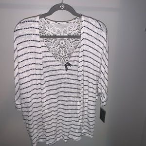 Cover up, white with navy stripes